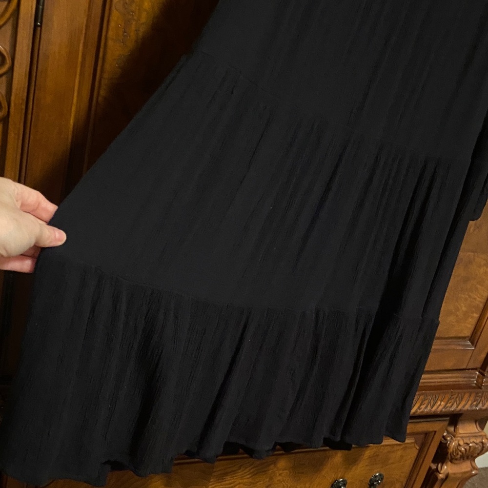 Ann Taylor Loft Black Tiered Midi Dress 
Size SP - Picture 7 of 8